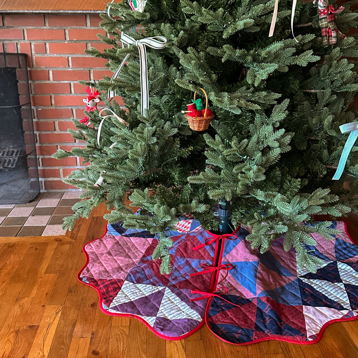 Connie Tree Skirt - PDF Pattern