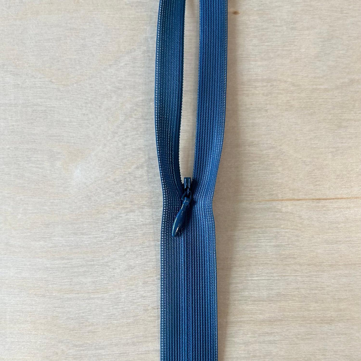 Zippers / Invisible