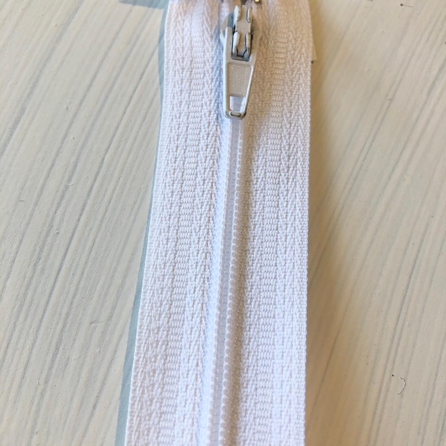 Zippers / Closed End