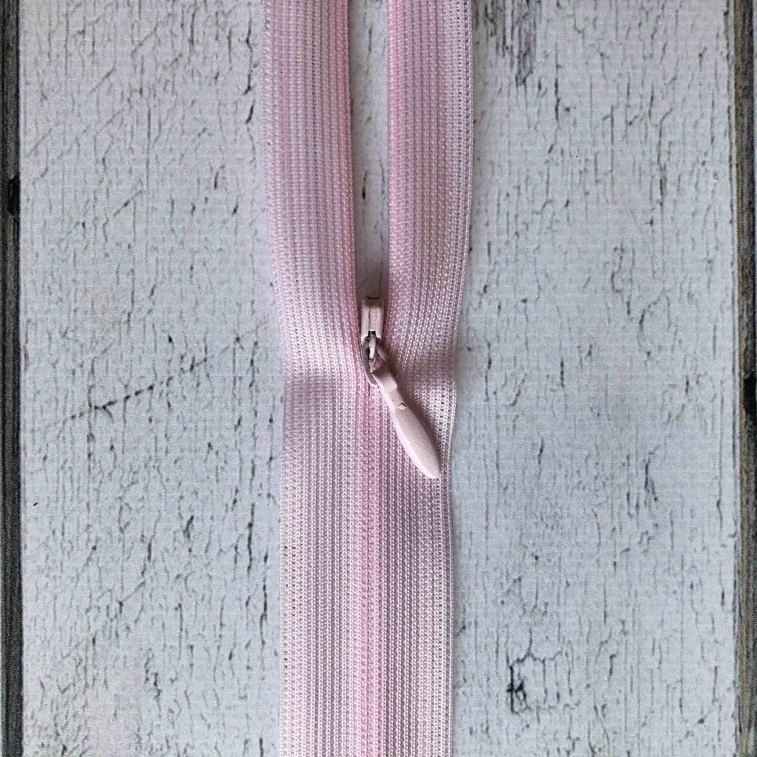 Zippers / Invisible