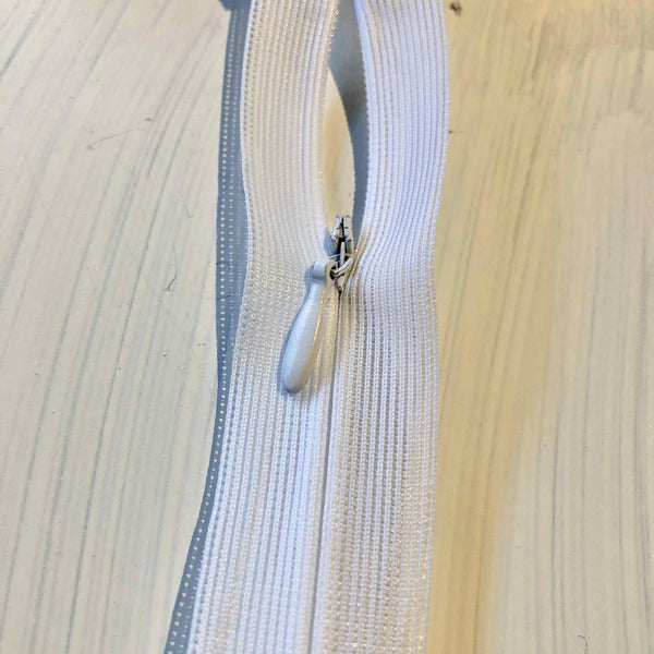Zippers / Invisible