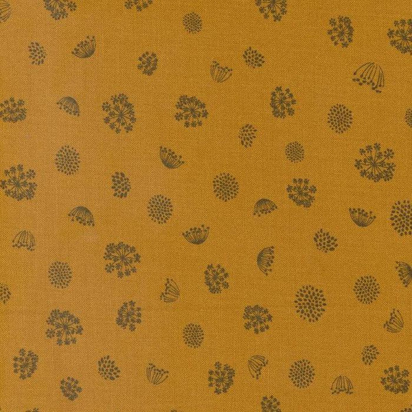 Woodland and Wildflowers - Rounds Blender Caramel - Cotton