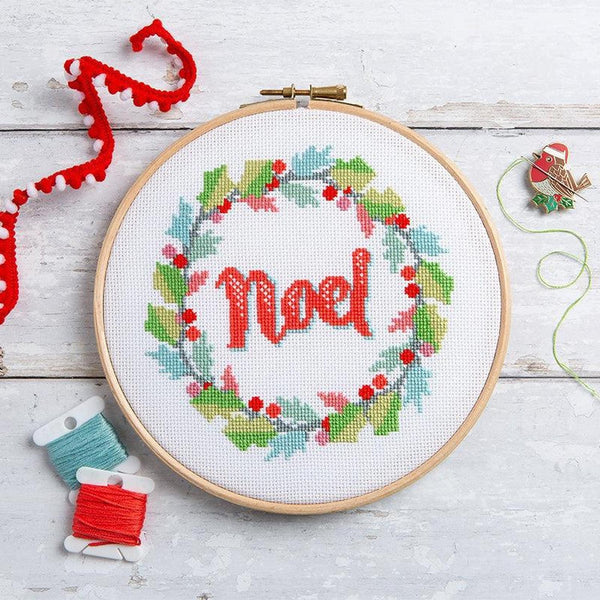 Cross Stitch Kit - Noel Holly Wreath
