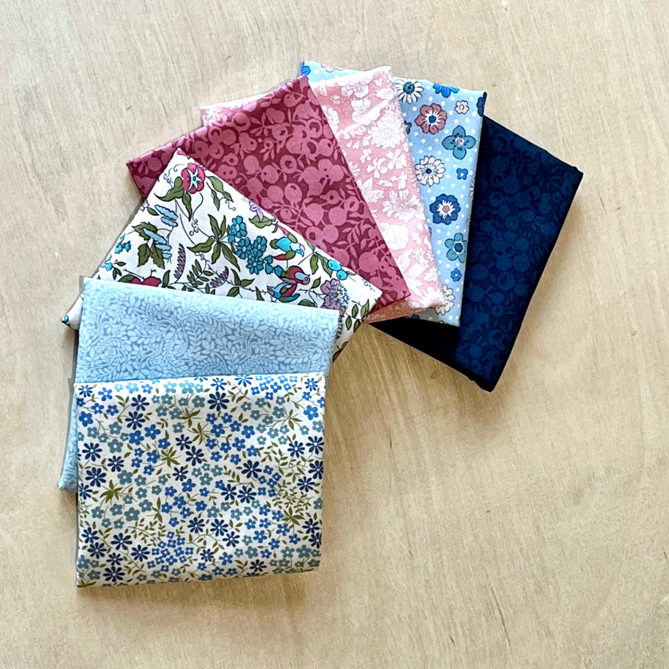 Fat Quarter Bundle - Liberty Fabrics Meadow Flowers