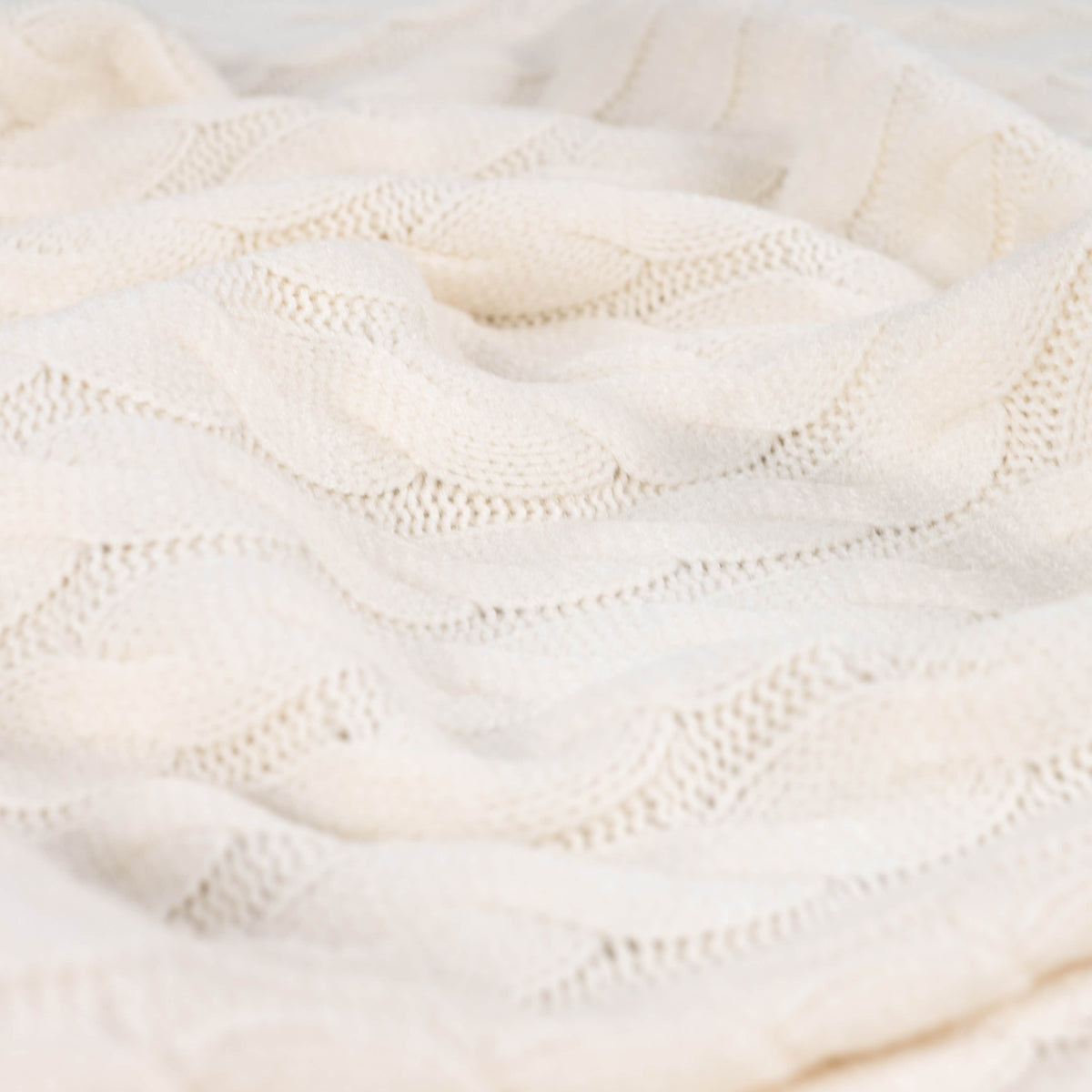 Cable Sweater Knit - Ecru