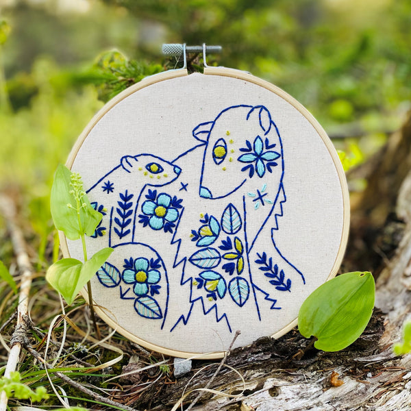 Polar Bears - Full Embroidery Kit