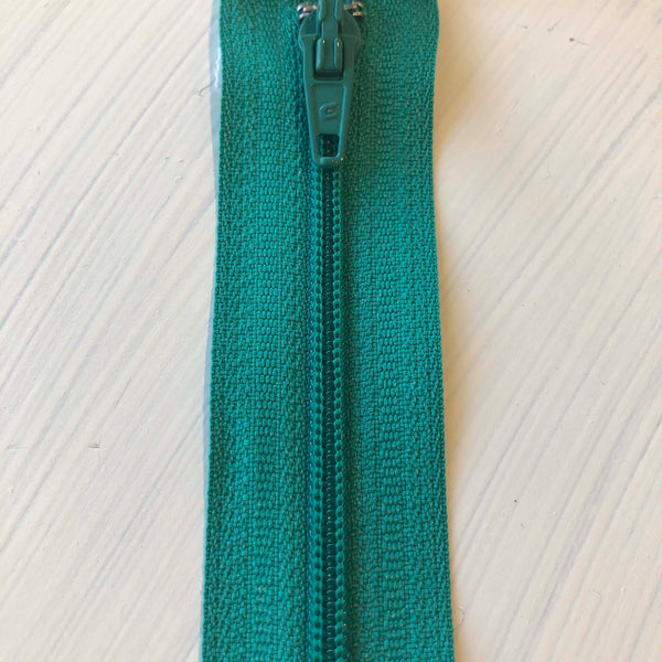 Zippers / Closed End